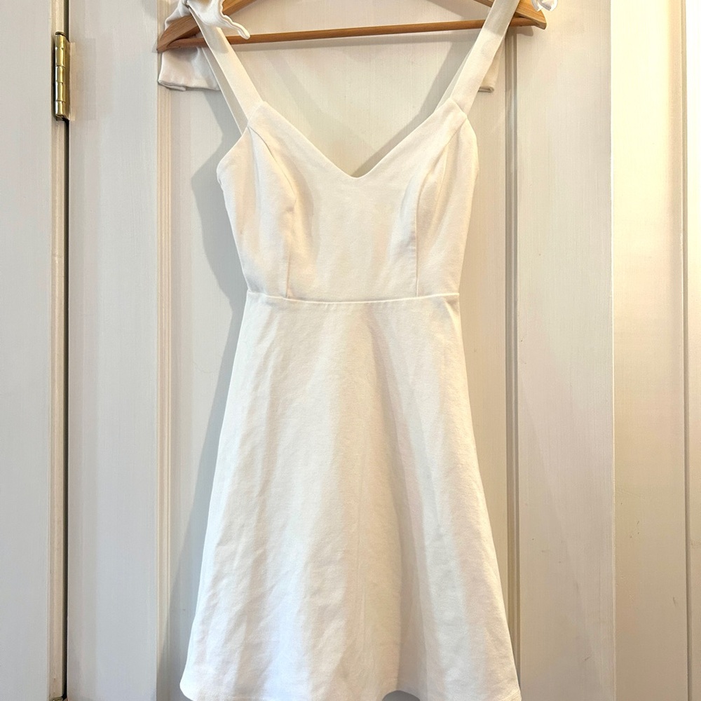 Lulu's white bow shoulder mini dress